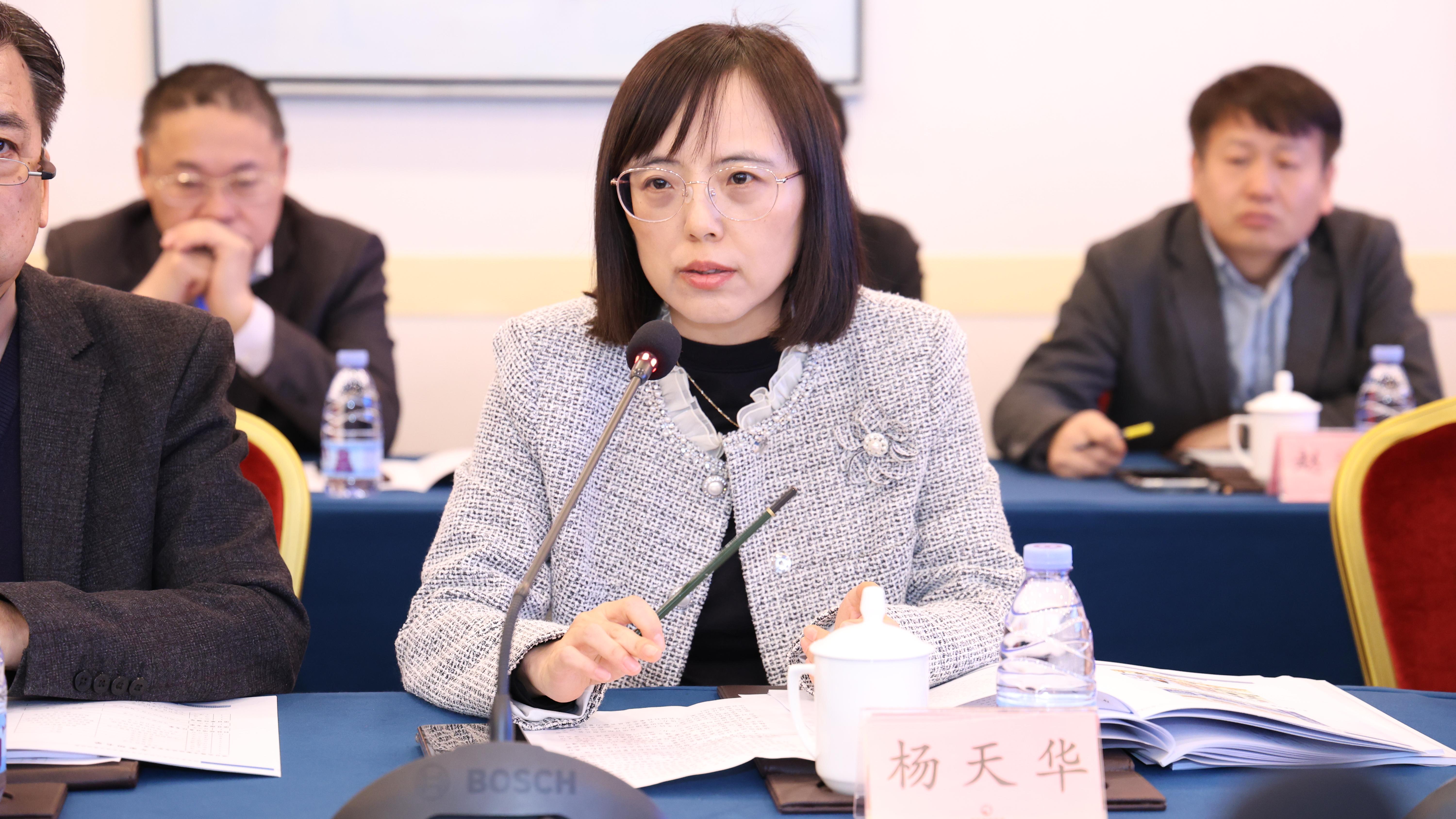 2-杨天华教授讲话.JPG